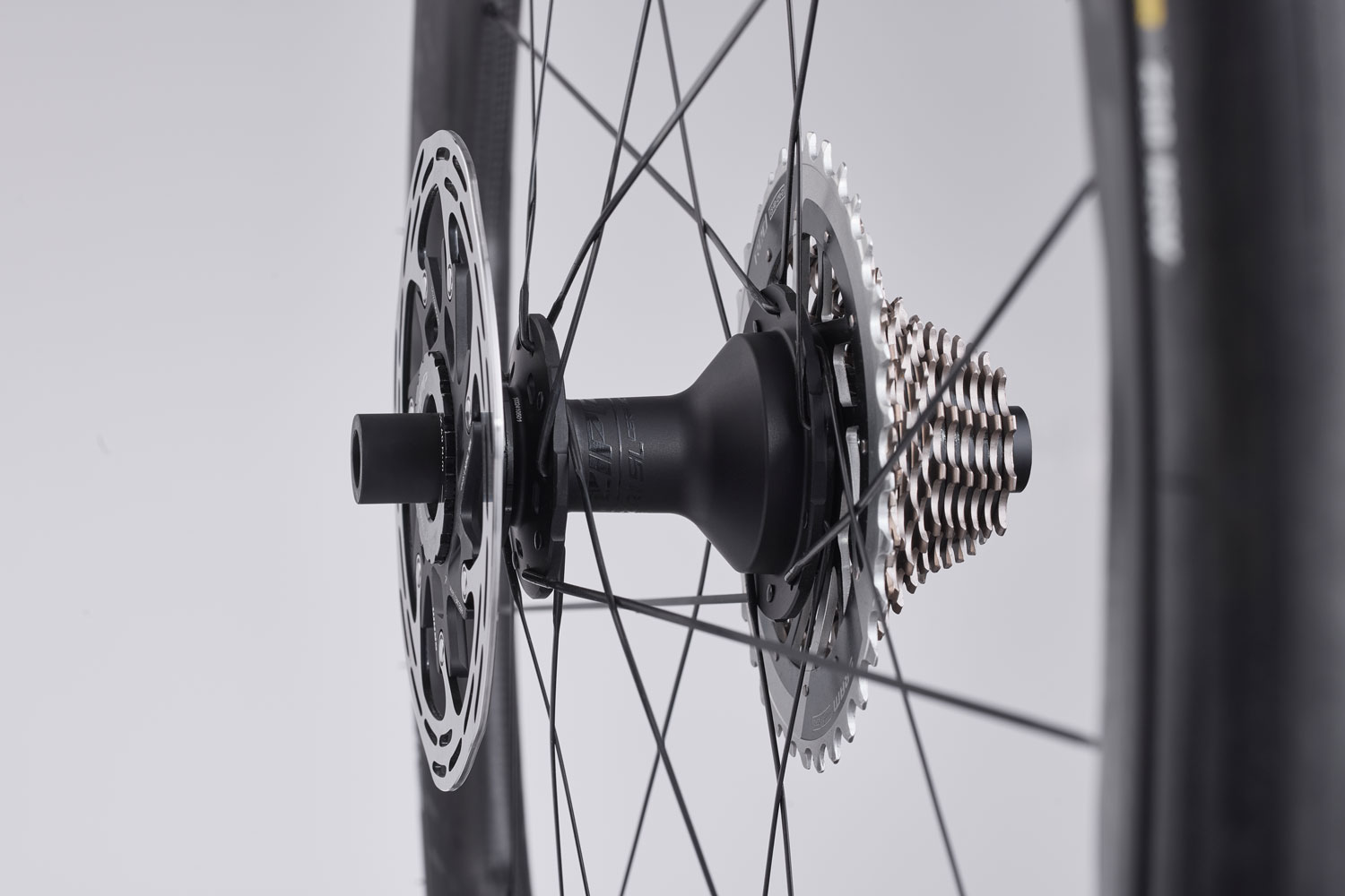 Zipp 303 SW Carbon Disc Sram XDR - immagine 2