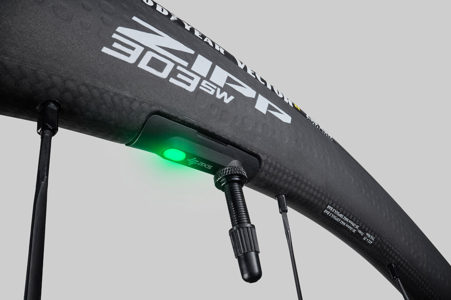 Zipp 303 SW Carbon Disc Sram XDR - immagine 4